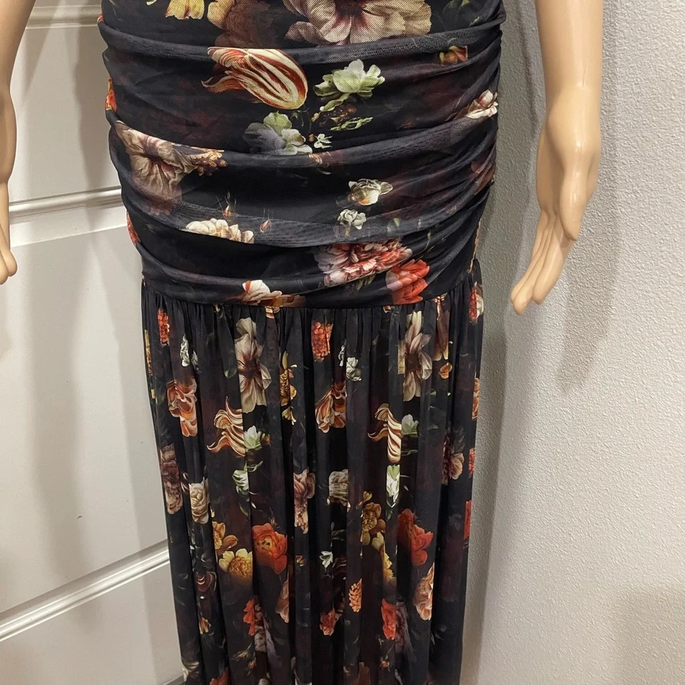 Vici Black Floral Maxi Dress - Picture 4 of 7